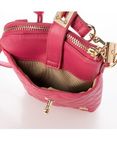 LA BAGAGERIE シープレザー　キルティングスマホショルダー