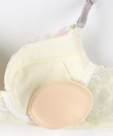 Wing ブラジャー 背中の段差をスムージング 脇高設計 バストの脇流れをブロック 【後ろ姿きれいブラ】 ブラ KB2722 ウイング／ワコール