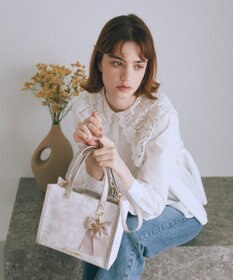 Maison de FLEUR フラワーガーデンプリント2Wayスクエアトート