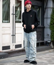 WEGO 【ユニセックス着用ITEM/SMLサイズ展開/裏起毛】ワンポイント刺繍プルパーカー