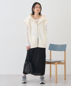 AMERICAN HOLIC ポンチZIPフーディーベスト