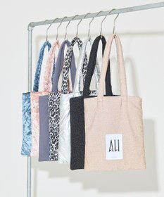 AMERICAN HOLIC 26AWパテッドホリホリトートバッグ