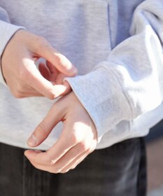 WEGO 【ユニセックス着用ITEM】ワッペンロゴパーカー