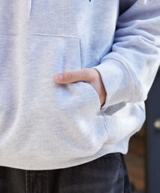 WEGO 【ユニセックス着用ITEM】ワッペンロゴパーカー