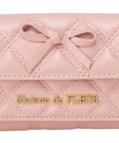 Maison de FLEUR リボンチャームキルティングプチウォレット