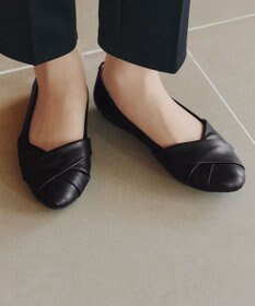 Tiaclasse 【安田美沙子さん/小倉優子さん着用】捻りデザインパンプス