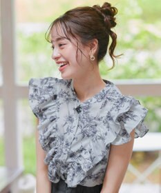Tiaclasse 【新色追加・洗える】花柄フリルシャツブラウス
