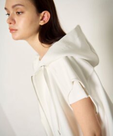 GRACE CONTINENTAL フードノースリーブ トップ