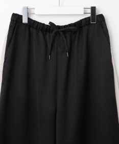 23区 S 【SLOW/一部店舗限定】ブライトサテン ライン パンツ