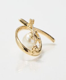 Phoebe クロスカーブパールビジューブローチ　ゴールド