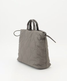 自由区 パディングキルトドロスト バッグ