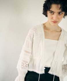 GRACE CONTINENTAL レースパッチブラウス