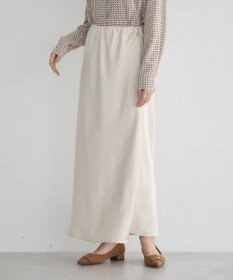 YECCA VECCA サテンフレアスカート