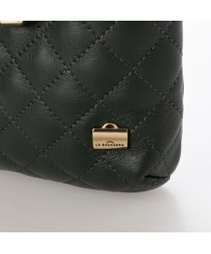 LA BAGAGERIE シープレザー　キルティングスマホショルダー