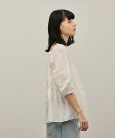 GRACE CONTINENTAL レースコンビピンタックブラウス