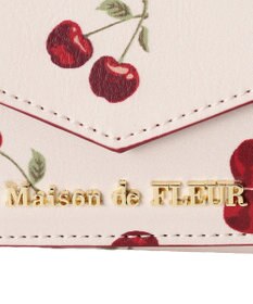 Maison de FLEUR リーフ付きチェリープチウォレット