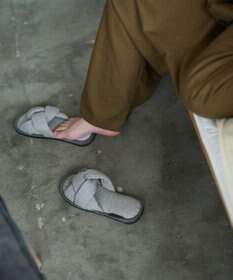 LOOM&SPOOL ワッフルスリッパ
