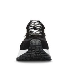 STEVE MADDEN SUPERCAMPO ランナースタイル厚底スニーカー