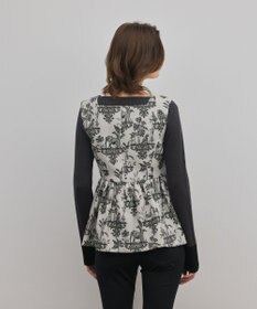 GRACE CONTINENTAL アニマルジャガードペプラムベスト