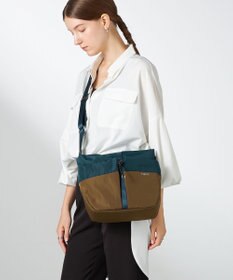 Y'SACCS ドローストリング コンビカラーショルダー