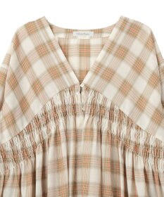 Green Parks 【しゃれシャツ】イージーケアＶネックチェックブラウス