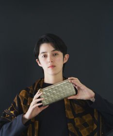 MIYABIYA La quoh with kirakaracho 南蛮七宝 エンボスレザーL字財布