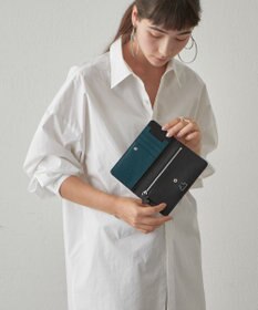 IACUCCI アバ バイカラーロングウォレット CERVO