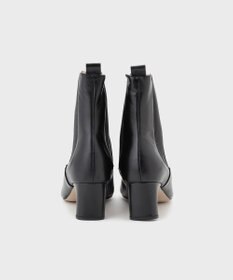 GRACE CONTINENTAL CORSO ROMA スクエアーショートブーツ