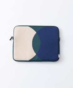 TRICOTE セミサークルニットパソコンケース