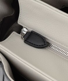 Y'SACCS シュリンクレザートート Mサイズ