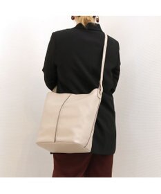 UNBILLION アトランタ ATLANTA / やぎ革軽量ショルダーL