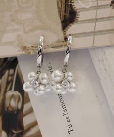 Tiaclasse 【選べる２タイプ・金属アレルギー対応】フルーツパールピアス