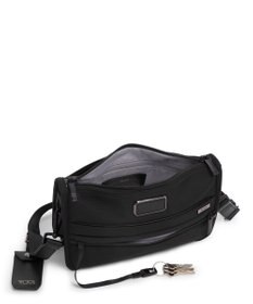 TUMI TUMI ALPHA（アルファ） コンバーチブル・クラッチ・クロスボディ