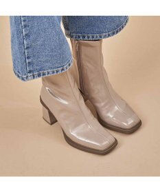 MODE ET JACOMO <carino>【レイン対応】スクエアトゥブロックヒールブーツ