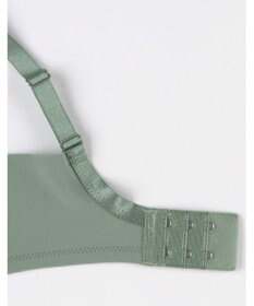 une nana cool 小さく見せるブラ　ミニマイザーブラ　シンプル