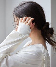 Feroux 【接触冷感・UVカット・吸水速乾】ラッシュガードフリル パーカー