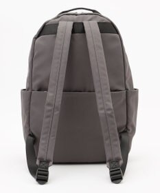 Y'SACCS 【Y’SACCS vous et】フロントファスナーデイパック