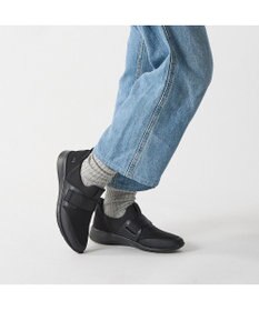 ing <ing>【レイン対応】ストレッチハンズフリースニーカー