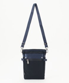 Y'SACCS テープデザイン　トラベルポシェット