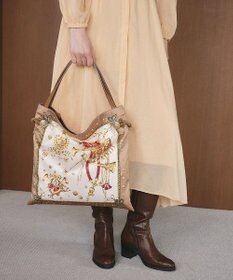 TOPKAPI 【TREASURE TOPKAPI】マイルドサテン スカーフ柄 トートバッグ