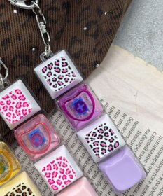 WEGO レオパードキーキーホルダー