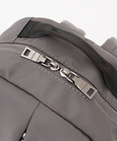 Y'SACCS 【Y’SACCS vous et】フロントファスナーデイパック