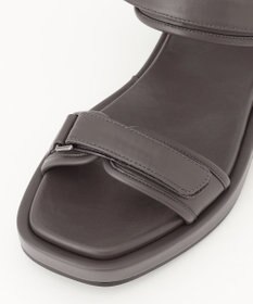 23区 【Oggi4月号掲載】スポーツ サンダル