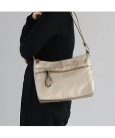 PELLE BORSA シンプルショルダーバッグ Alive アライブ 4449