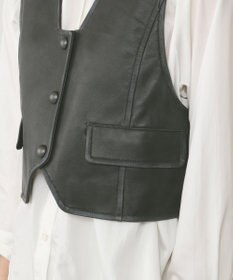 GRACE CONTINENTAL レザーショートジレジャケット