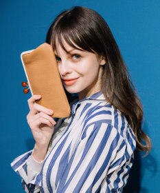 UNBILLION perche アクリル玉がま口長財布