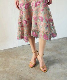 GRACE CONTINENTAL フラワー刺繍チュールドレス