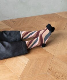 TRICOTE TWIST STRIPE LINK SOCKS／歪みストライプリンクソックス