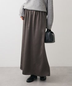 Green Parks すっきり見えシルエットサテンナロースカート