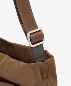 Y'SACCS ドローストリング コンビカラーショルダー